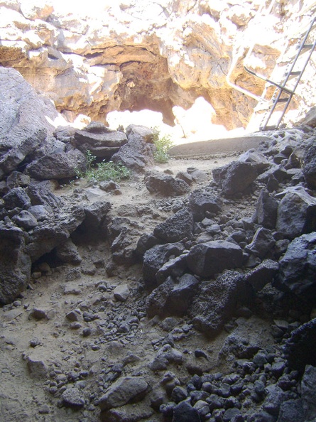 Bright sunshine at the bottom of the Lava Tube ladder