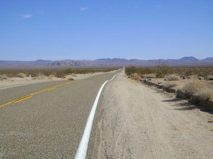 It's a long, mostly straight, 10 miles from Baker to the hills ahead of me, where Kelbaker Road turns sharply to the right