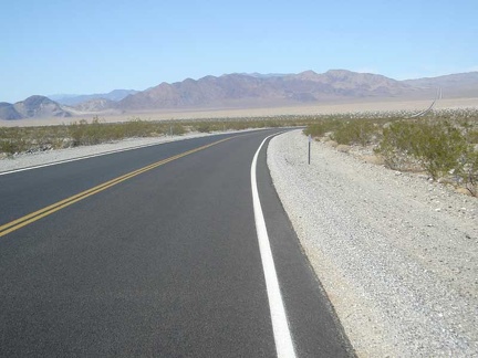 Back on Highway 127, the road begins its crossing of the valley near Dumont Dunes