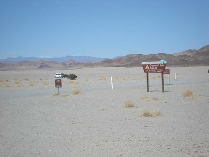 At the bottom of the valley, I pass the Dumont Dunes parking lot, which is quiet today