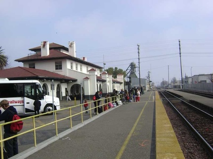 My Amtrak bus out of San José leaves me at Stockton, where I transfer to an Amtrak train to Bakersfield