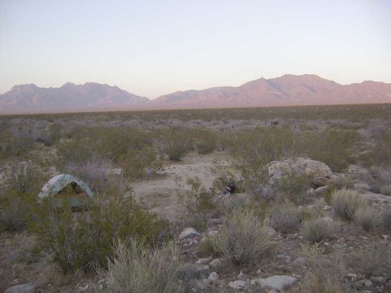 Back at my tent well before sunset, I rest and eat a little, then take a few photos before the sun fades away