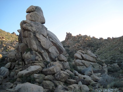 The top of this rock pile reminds me of a vulture's head