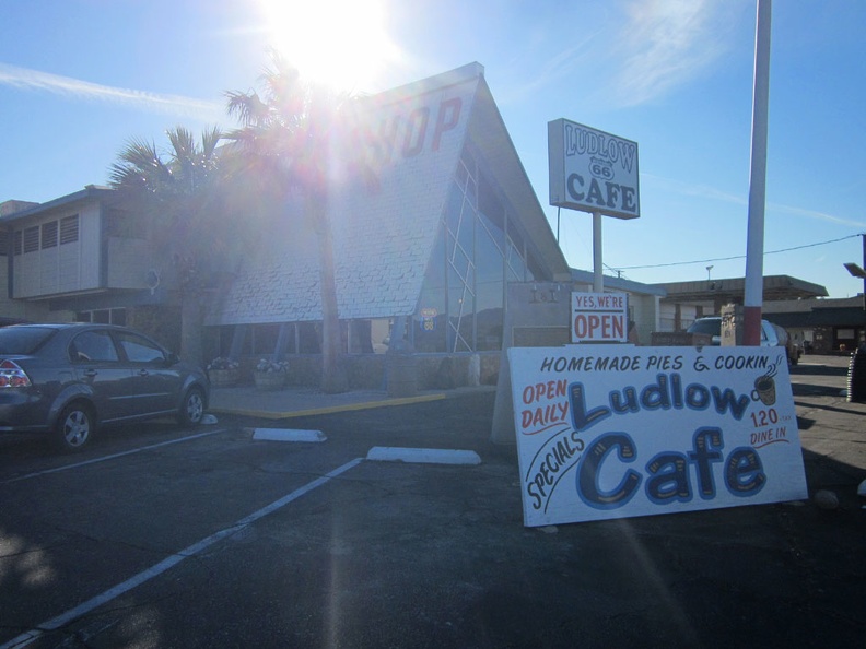 3542-ludlow-cafe.jpg