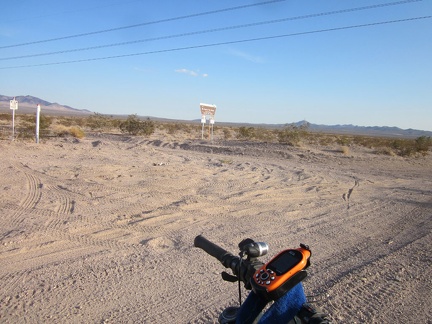 I stop briefly on Crucero Road as I pass the powerline road leading toward the Bristol Mountains Wilderness