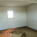 The two studio apartments here at Rock Tank had carpeted floors and small closets