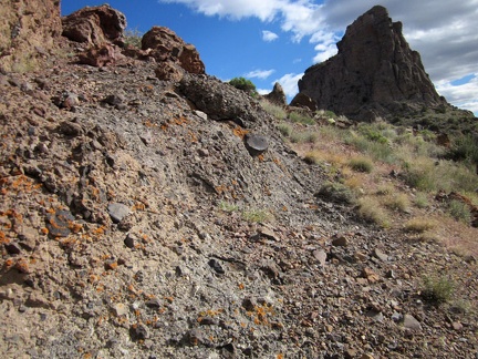 My hike up to the pinnacles quickly gets a bit steep and slippery due to loose rock, so I veer to the right a little