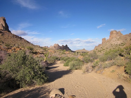 I'm now walking up a wash that I hiked down earlier today, but this time I'll go all the way to the crest ahead