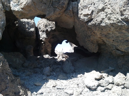 More little natural arches in the Cave Spring Hills area
