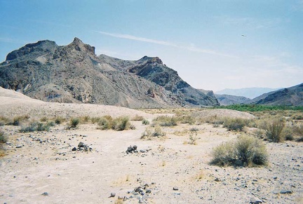 The trail on the east side of the Amargosa River heading south away from China Ranch