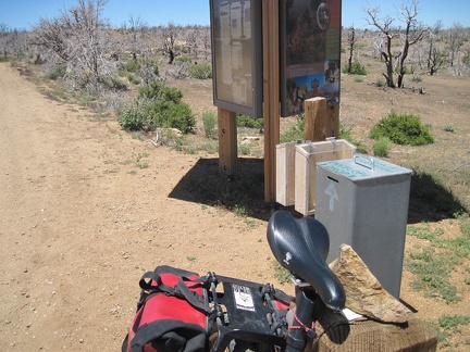 I ride down to the entrance kiosk of Mid Hills campground to sign up for an extra night of camping and deposit my fees