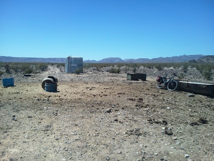 Cow shit everywhere, I'm getting used to the smell in the hot sun!