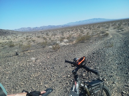 Aha, I can now see trains down there rolling past Fenner by old Route 66, with the Piute Mountains Wilderness in the background