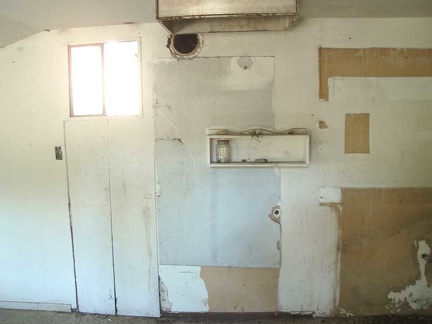 The kitchen at the cabin at Arnold Horse Camp