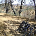 I leave Pacheco Camp around 12h30 and within 30 minutes I'm on the ridge above riding through a semi-shady stand of burned pines