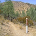 I pass a marker indicating that the trail continues straightahead (which seems obvious to me)