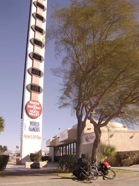 Baker's &quot;world's tallest thermometer&quot; says that it's 50 degrees F this morning