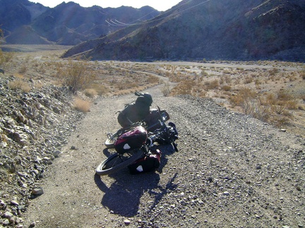 Another old residual-pavement road rises out of Jackass Canyon, this time on the south side of the wash