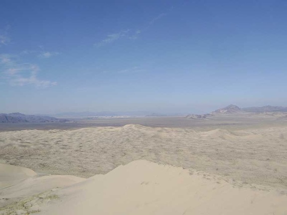 On top of Kelso Dunes, I'm taking in the views of this end of Mojave National Preserve