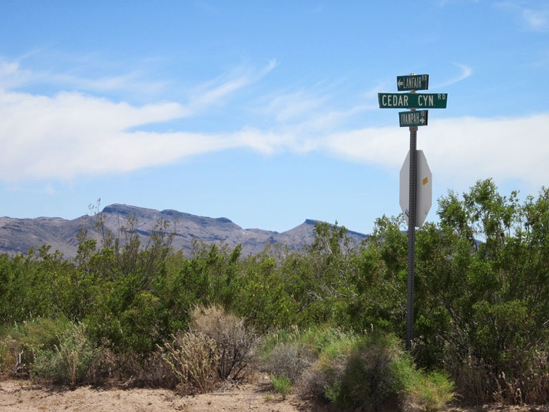 3755-ivanpah-road.jpg