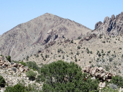 Lots of hiking possibilities on steep, scenic hillsides around Lecyr Spring