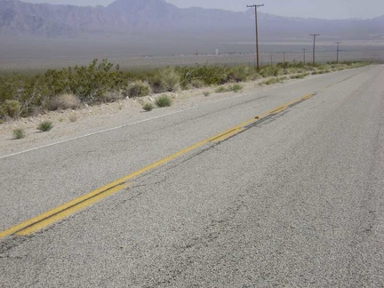 As I reach the floor of Kelso Valley at 2100 feet, I focus on the small group of buildings ahead that is the town of Kelso