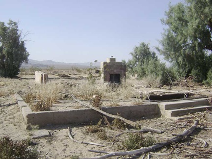 Just before I leave Kelso Depot, I stop to visit the ruins of a house across the road