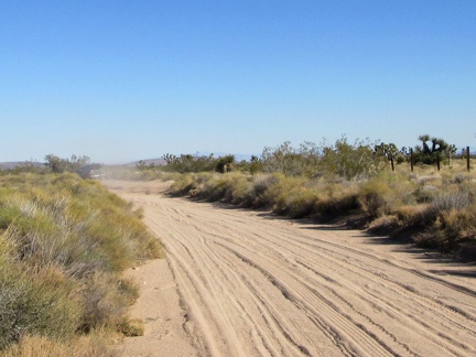 Here I pass the only motor vehicle I'll see between Piute Gorge and Ivanpah Road