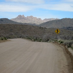 Day 8: Mid Hills campground to Nipton by bicycle, Mojave National Preserve