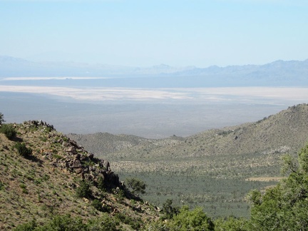 More awesome zoom-in views across Ivanpah Valley from the hills between Cabin Springs and Cottonwood Springs