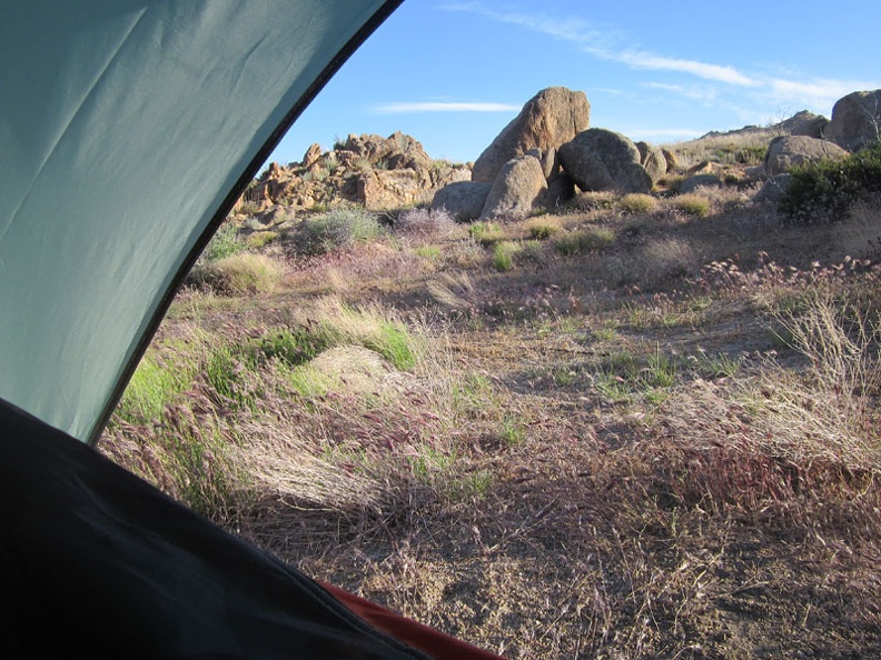 I'm going to boil water for supper on this side of the tent, to shelter my gas flame from the wind