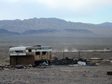 This abandoned property at the east end of Newberry Springs has a commanding view of the Rodman Mountains in the background