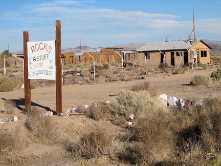 Here's another old business on Newberry Springs' Route 66 that didn't make it: &quot;Rocks 'n' Stuff&quot;