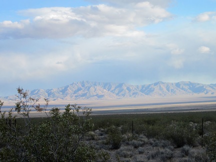 From here, I can see back to the New York Mountains ridge line where I hiked yesterday (Cliff Canyon Springs Peaks)