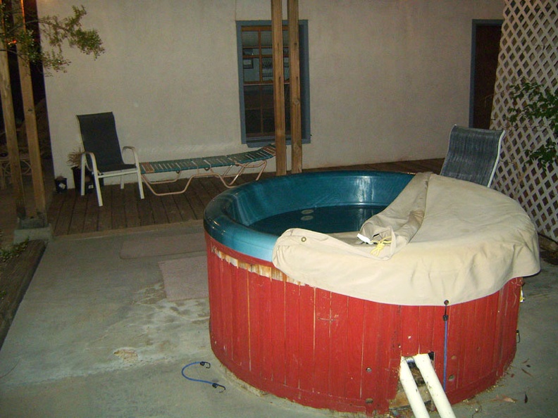 03539-hot-tub.jpg