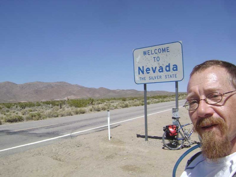 00368-welcome-to-nevada-800px.jpg