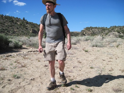 I walk back down Cedar Wash toward the road where I left my bicycle