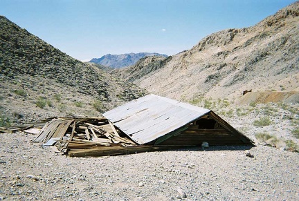 Down at the collapsed building at the old Ubehebe Mine site