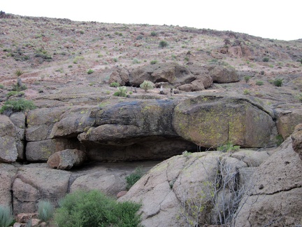 One of several rock shelters in the Hole-in-the-wall area