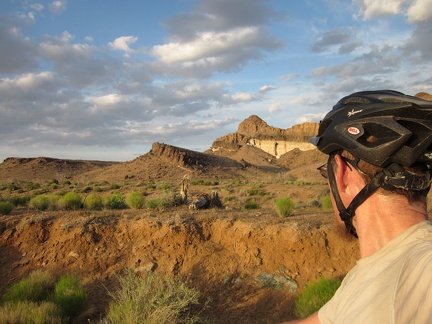  Wild Horse Canyon Road pops out of the canyon and onto higher ground, where I catch the beginning of sunset