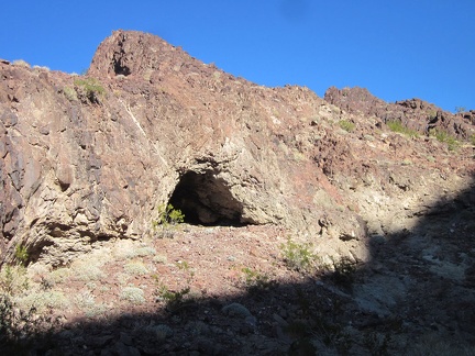 Hmmm, a little cave on the side of this canyon in the Sleeping Beauty mountains