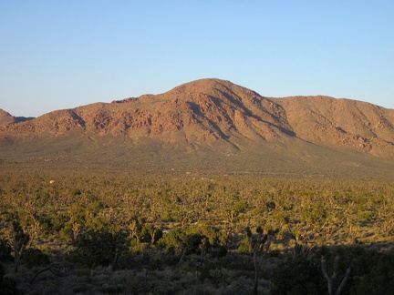 Teutonia Peak Trail bends and heads toward the northeast