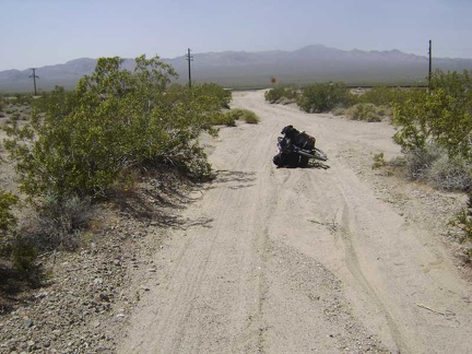 As I approach the end of the middle fork of Globe Mine Road, the north fork merges in on the right