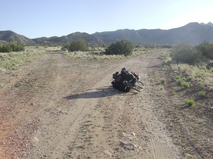 The road forks again after 2/3 mile and I stay on the right fork toward Keystone Canyon