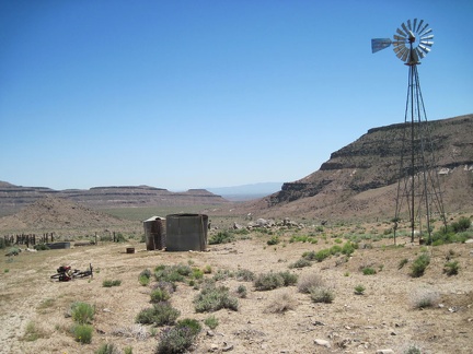 I reach the old Gold Valley Mine site and stop for a tourist break