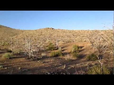 Just before sunset, I go for a short hike up to 'Campground Peaks' just east of Mid Hills Campground