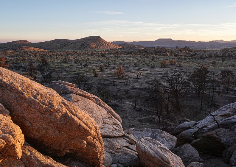 Sundown, Mojave National Preserve, York Fire zone.