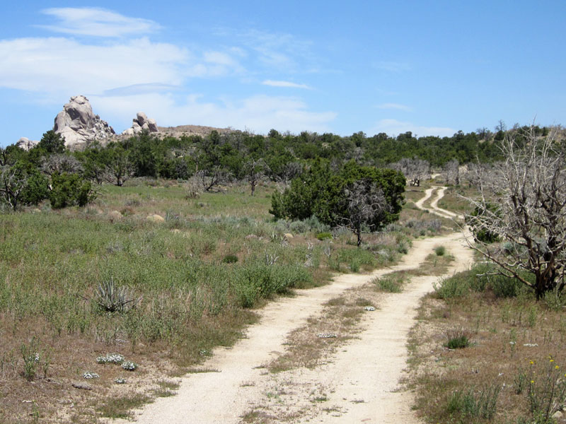 On the way down Wild Horse Canyon Road, I pass the little road that leads to the Eagle Rocks area