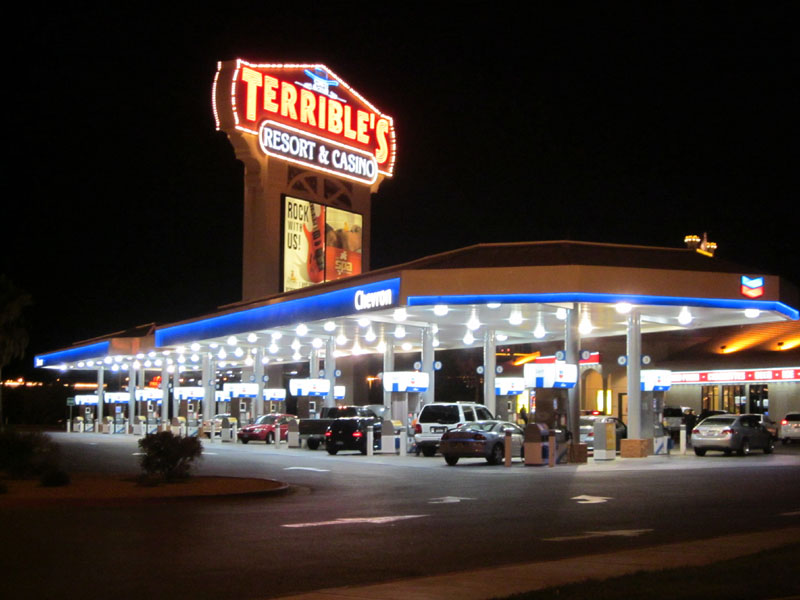 Outside the two high-rise casino-hotels at Primm, Nevada is a luxurious gas station with a bay for each vehicle filling up